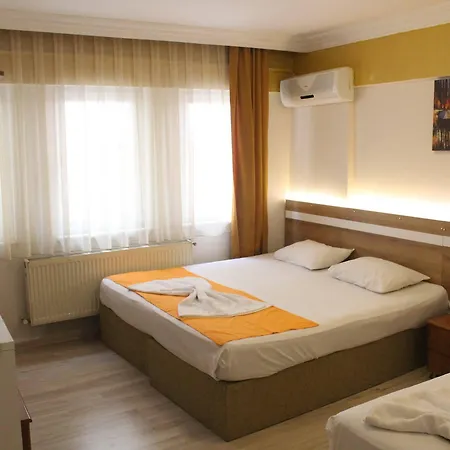 Grand Ece Hotel 3*