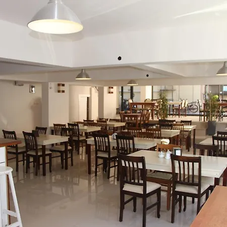 Hotel Grand Ece