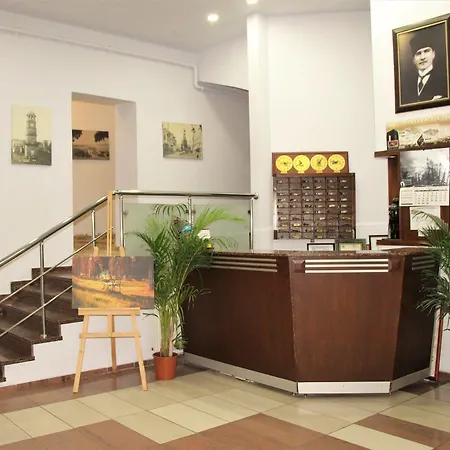 Hotel Grand Ece 3*